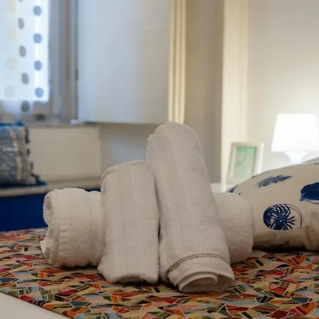 Apartamento La Casa Blu A Toledo Di Alberto *