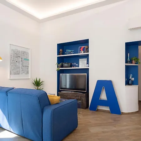 Appartamento La Casa Blu A Toledo Di Alberto Napoli