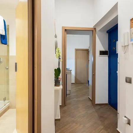 Appartamento La Casa Blu A Toledo Di Alberto Napoli