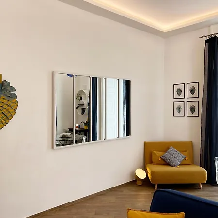La Casa Blu A Toledo Di Alberto * Napoli